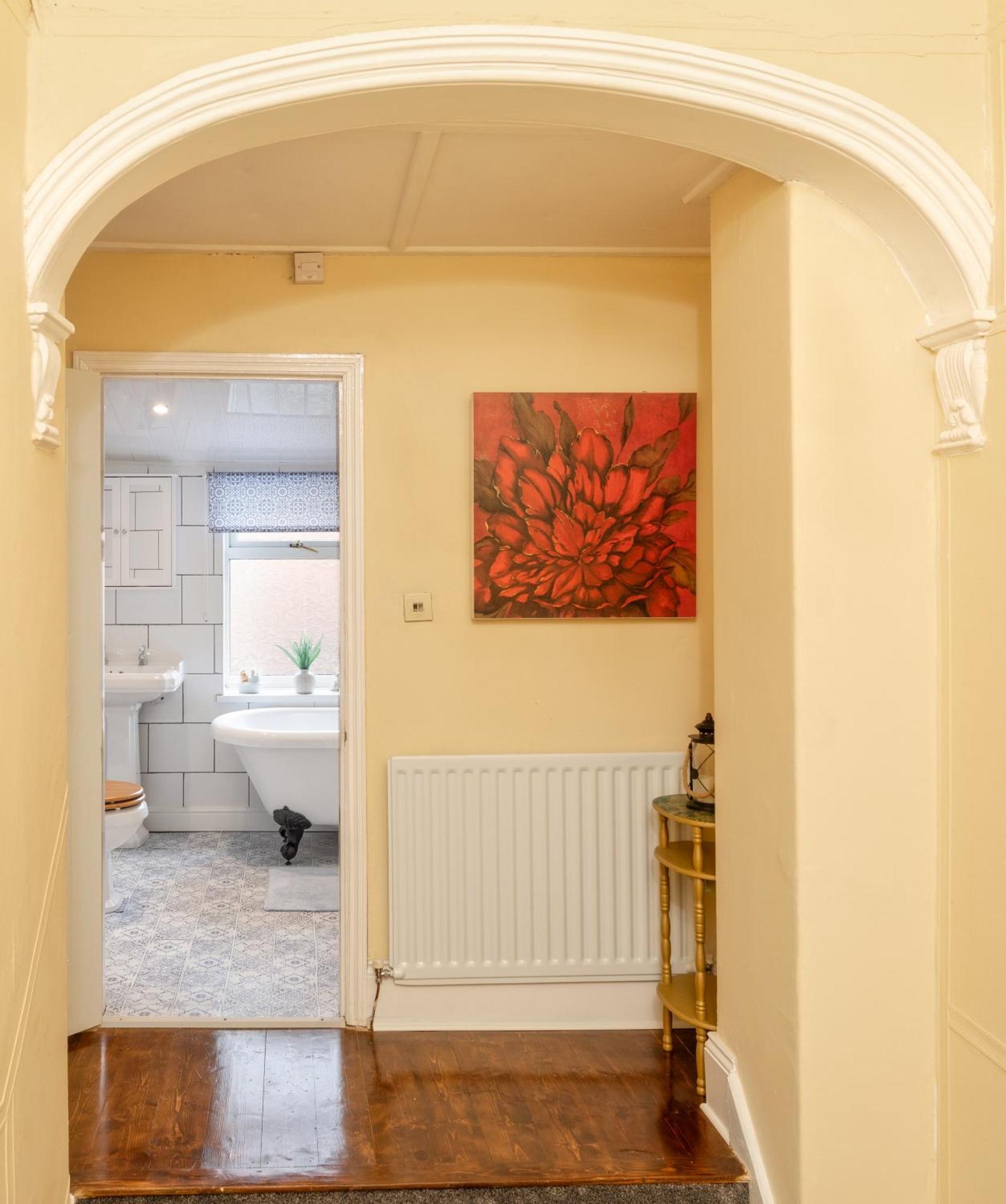 Characterful Terrace Retreat In County Durham - Sleeps 6 Apartment Stanley  Exterior foto